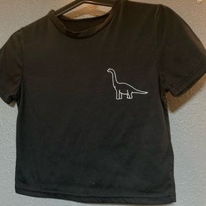 cropped black shirt with a logo of a dinosaur